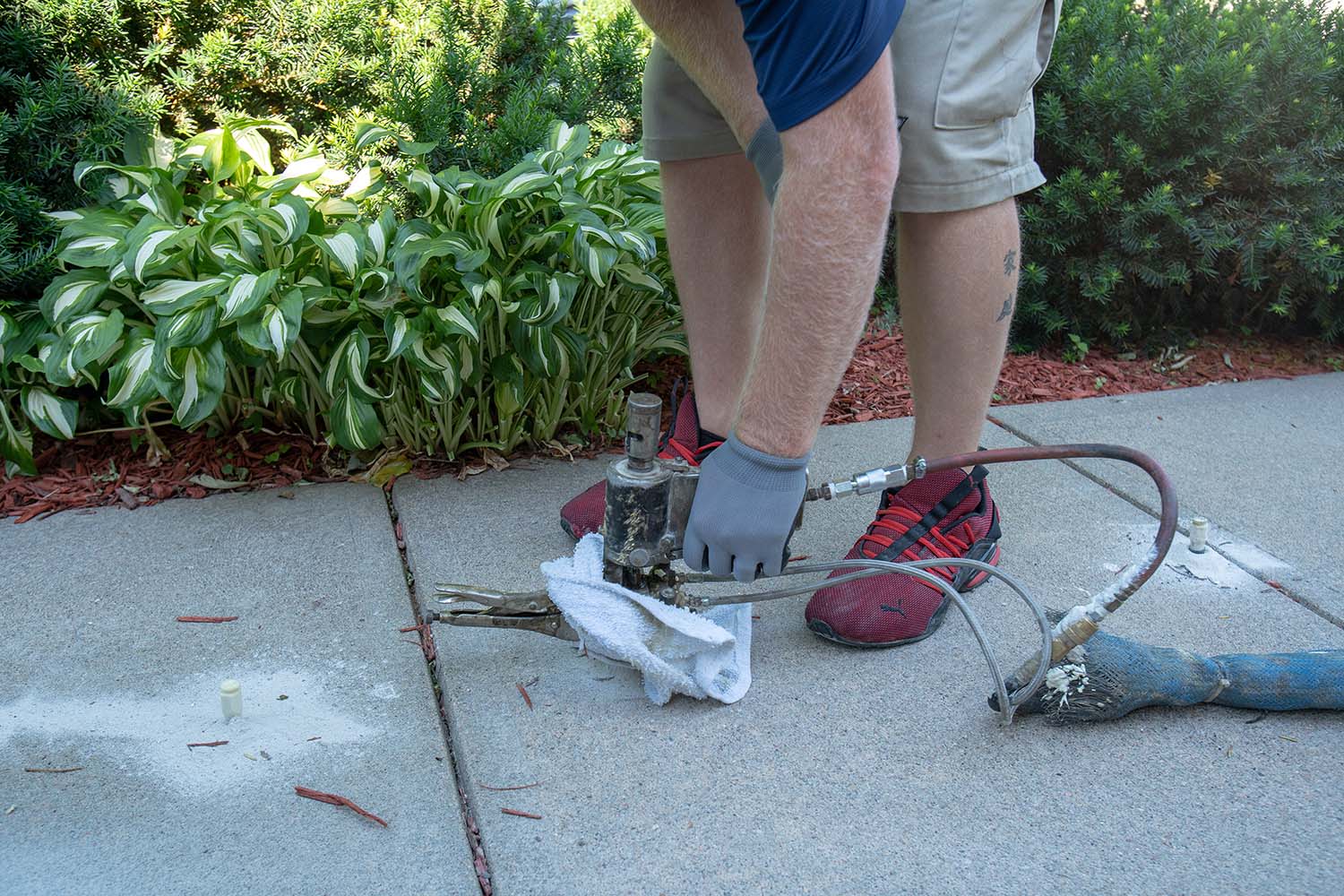 Concrete Leveling on sidewalk